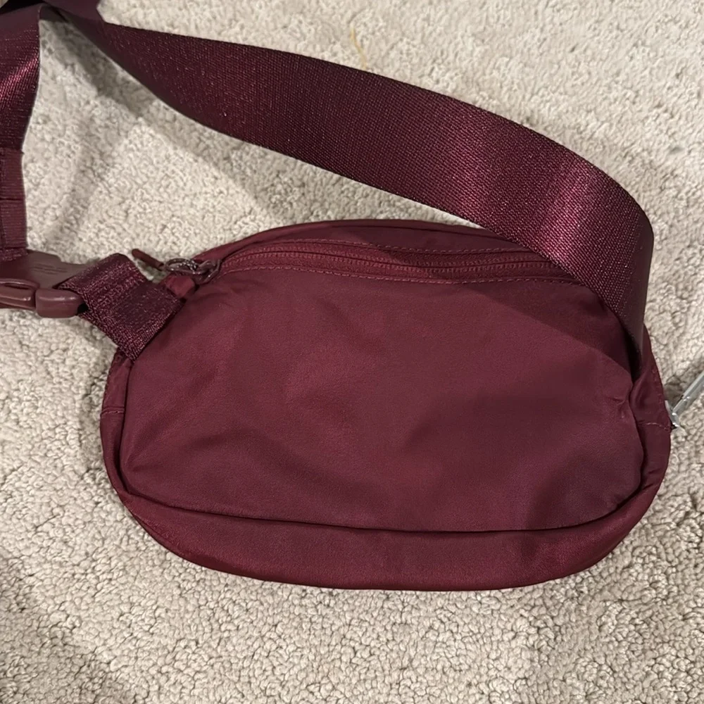 Lululemon Maroon Belt Bag - Picture 2 of 3